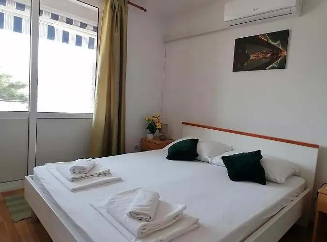 Апартаменты Grebovic *